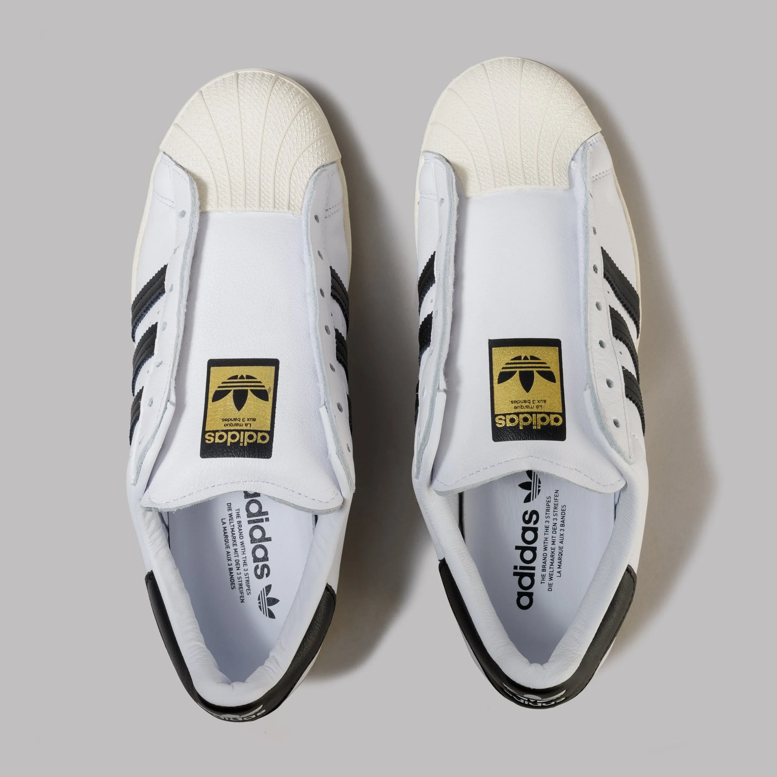 adidas Superstar Laceless Courtside (Ftwr White / Core Black / Gold Met)