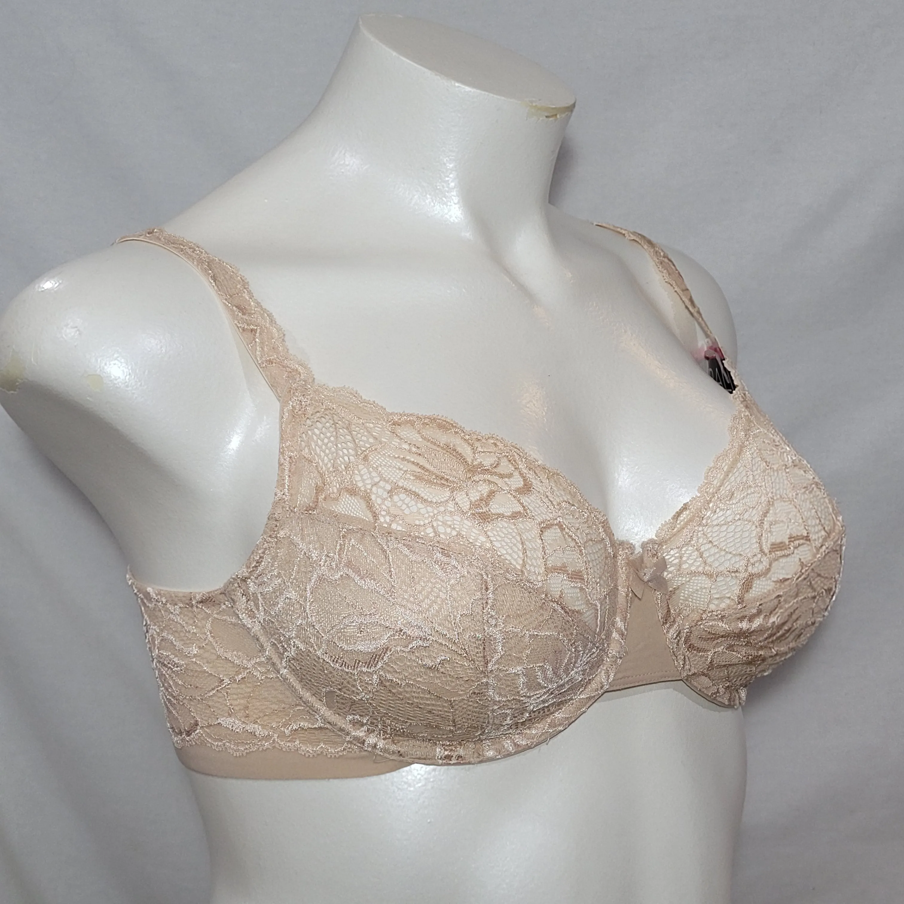 Bali 6543 Semi Sheer Lace Desire No-Foam Underwire Bra 36DD Nude NWT