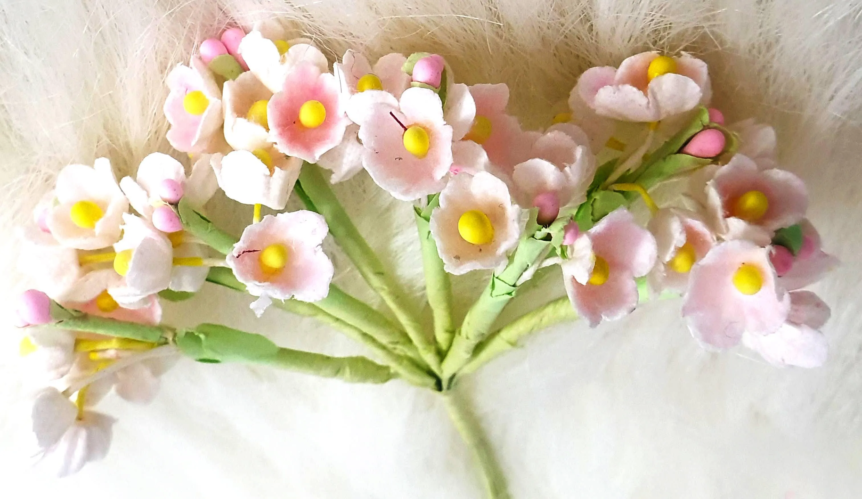 Beautiful Small Paper Flowers for DIY Craft, Trousseau Packing or Decoration - Design 29