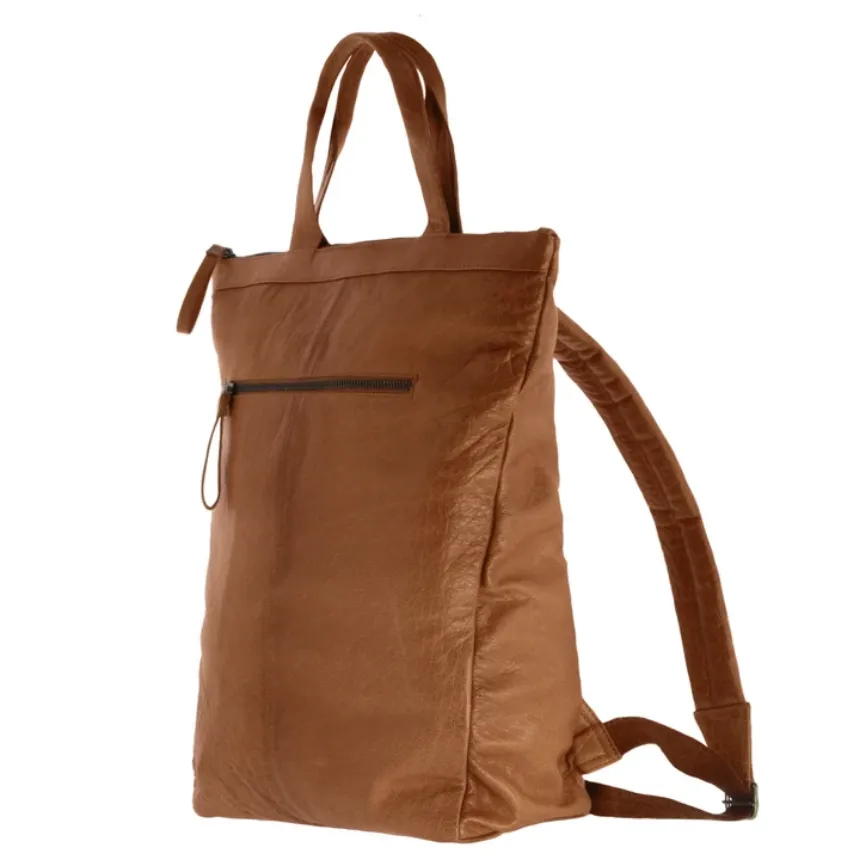 COBB & CO Belmont Sleek Leather Backpack