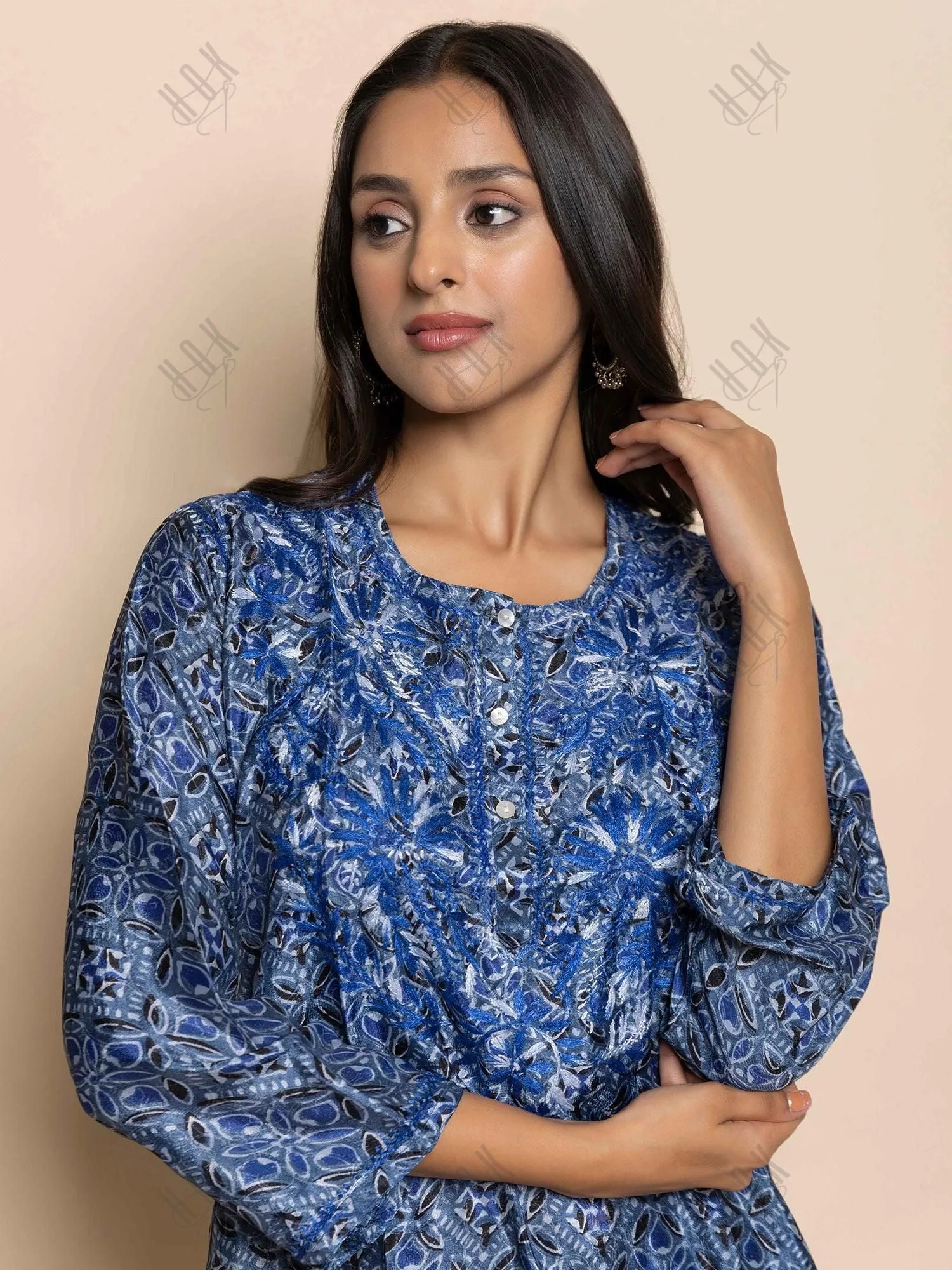 Fizaa Hand embroidered chikankari cord set in Poly Silk Blue