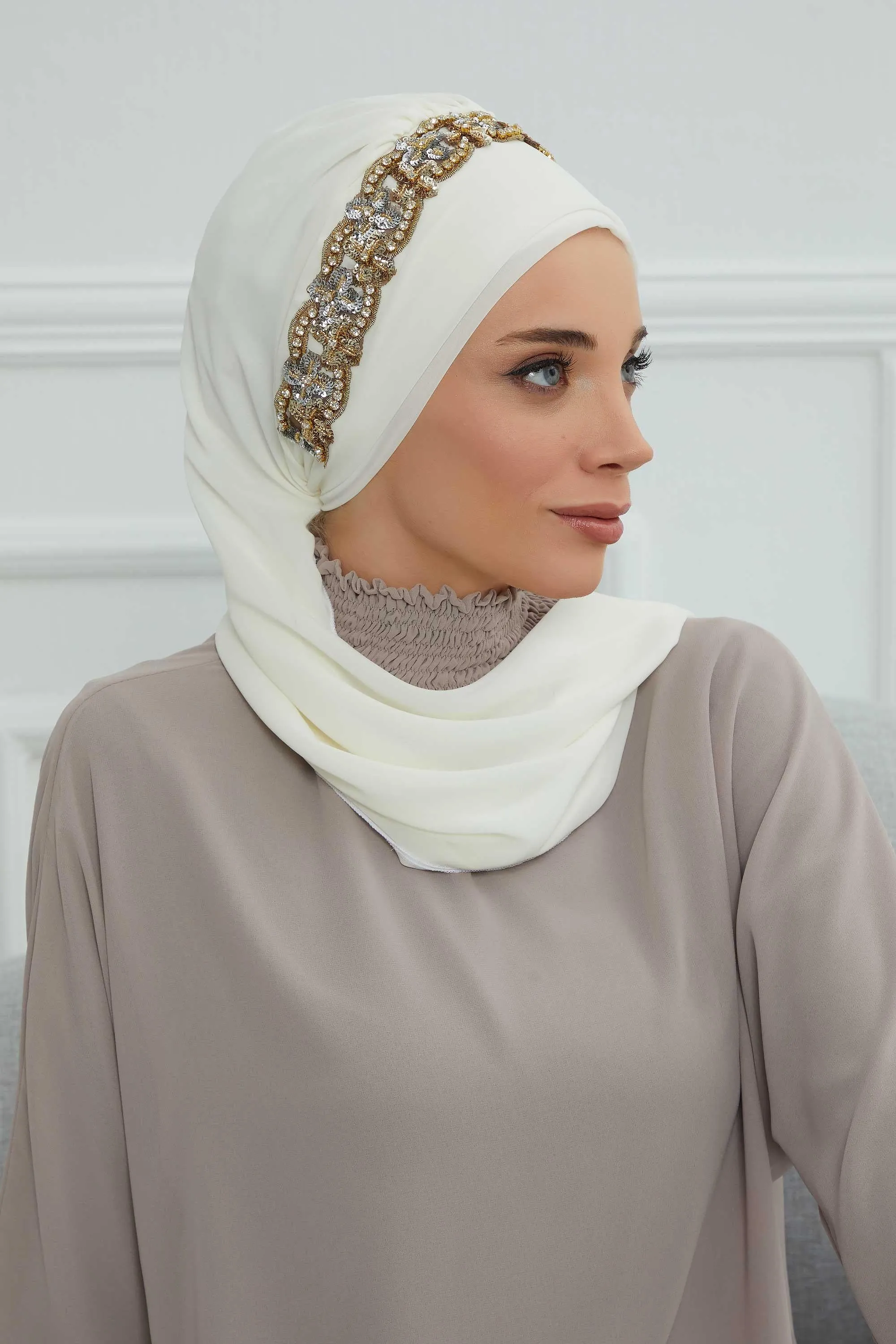 Glamorous Chiffon Instant Turban with Gold & Silver Embellishments, Wedding Instant Turban with Sparkling Headband for Special Events,HT-101