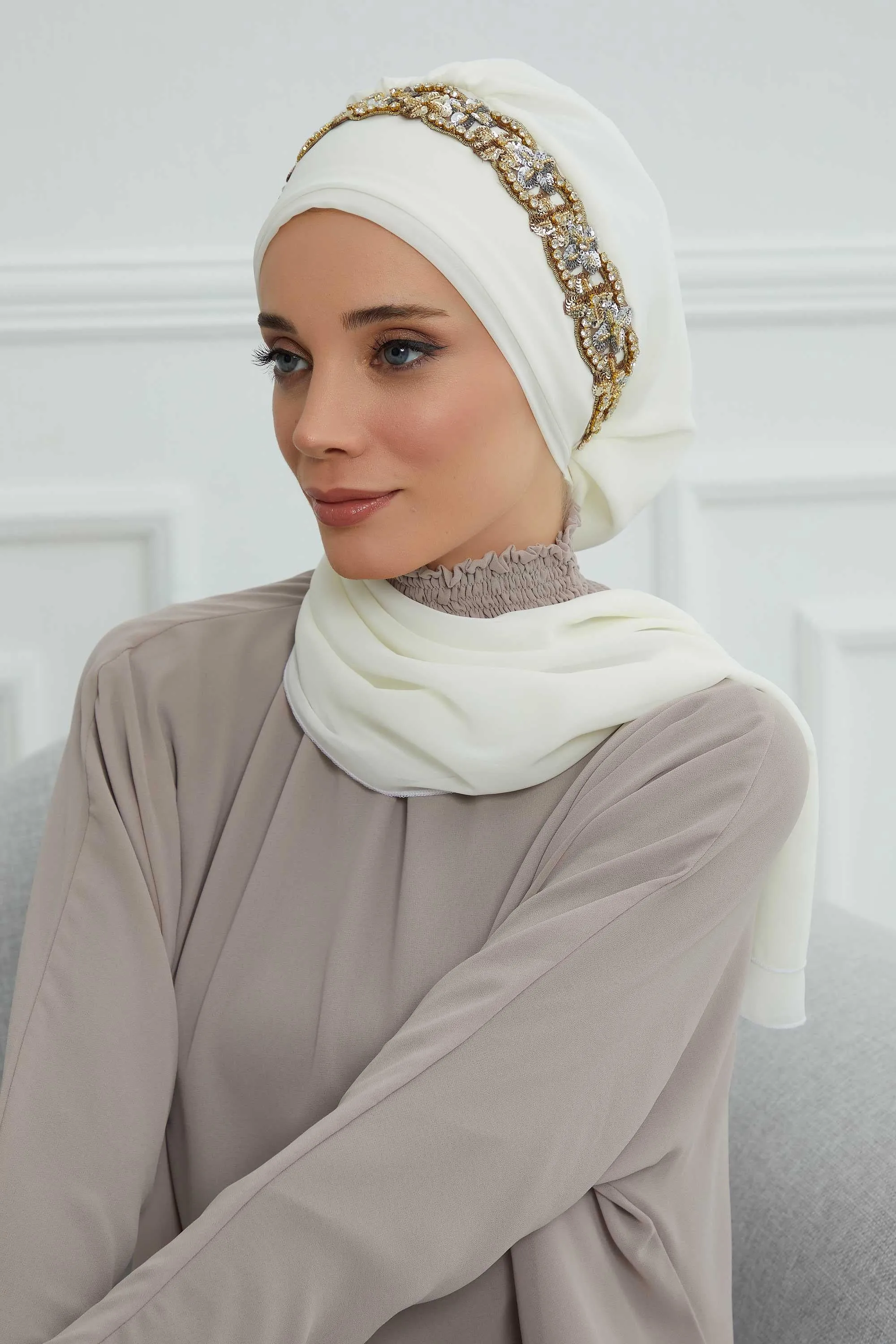 Glamorous Chiffon Instant Turban with Gold & Silver Embellishments, Wedding Instant Turban with Sparkling Headband for Special Events,HT-101