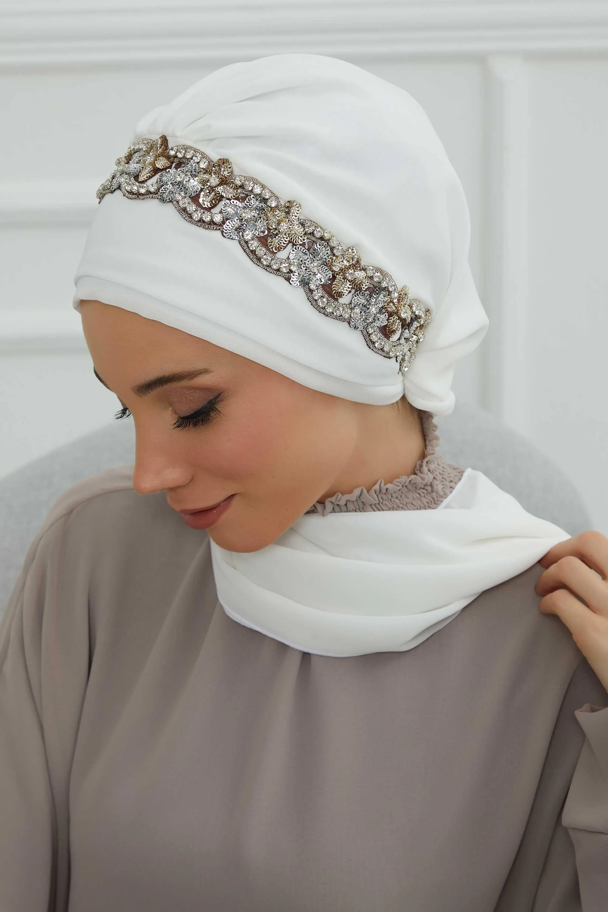 Glamorous Chiffon Instant Turban with Gold & Silver Embellishments, Wedding Instant Turban with Sparkling Headband for Special Events,HT-101