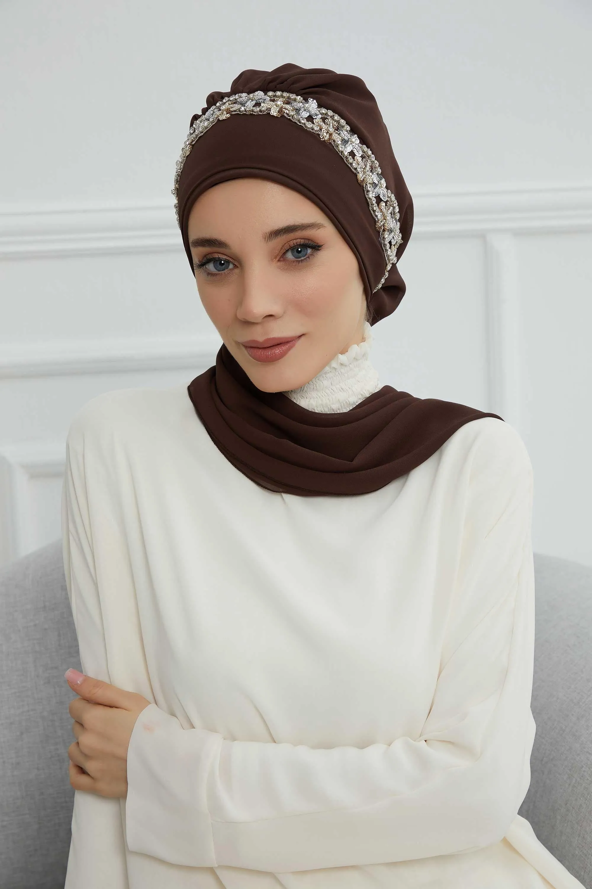 Glamorous Chiffon Instant Turban with Gold & Silver Embellishments, Wedding Instant Turban with Sparkling Headband for Special Events,HT-101