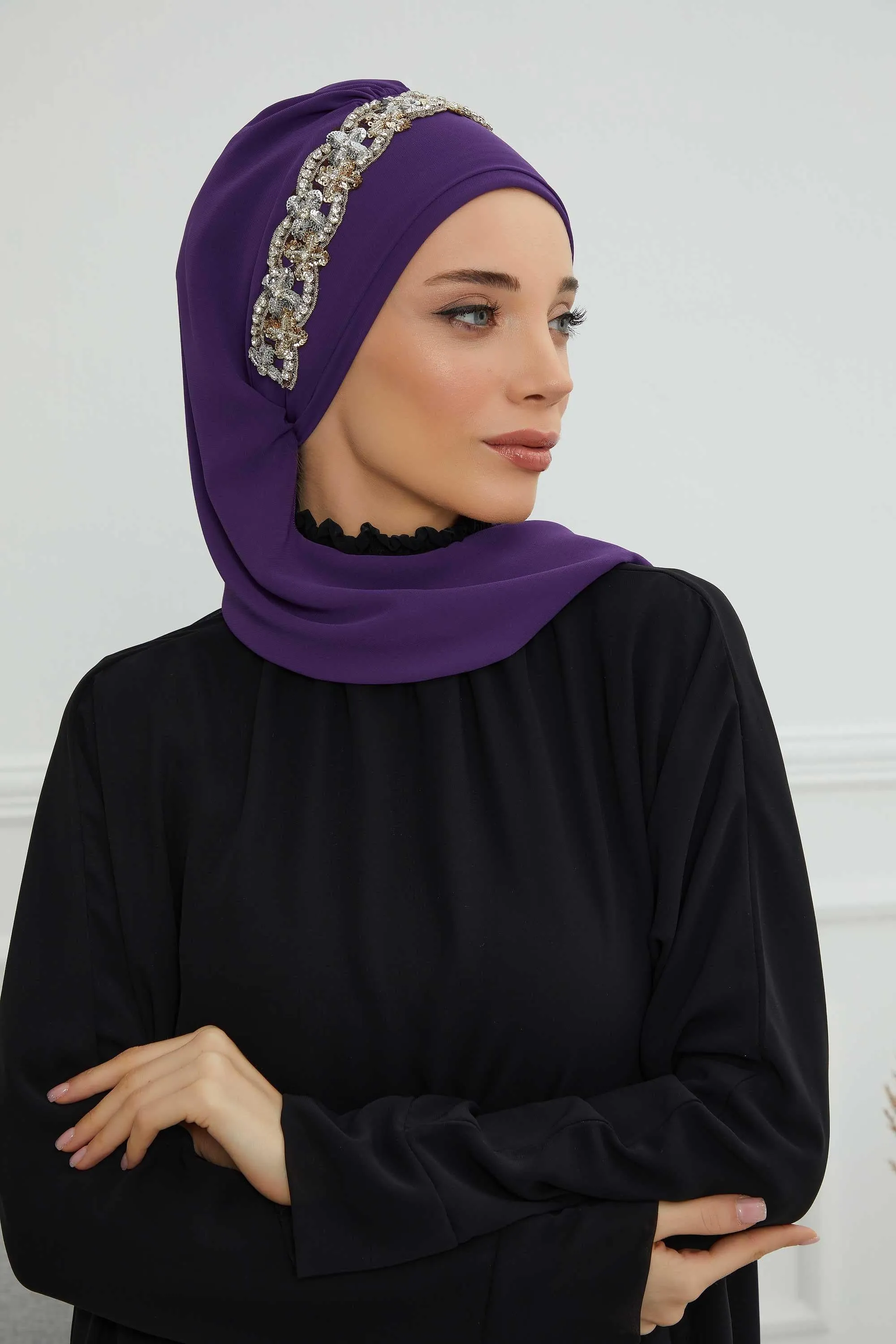 Glamorous Chiffon Instant Turban with Gold & Silver Embellishments, Wedding Instant Turban with Sparkling Headband for Special Events,HT-101