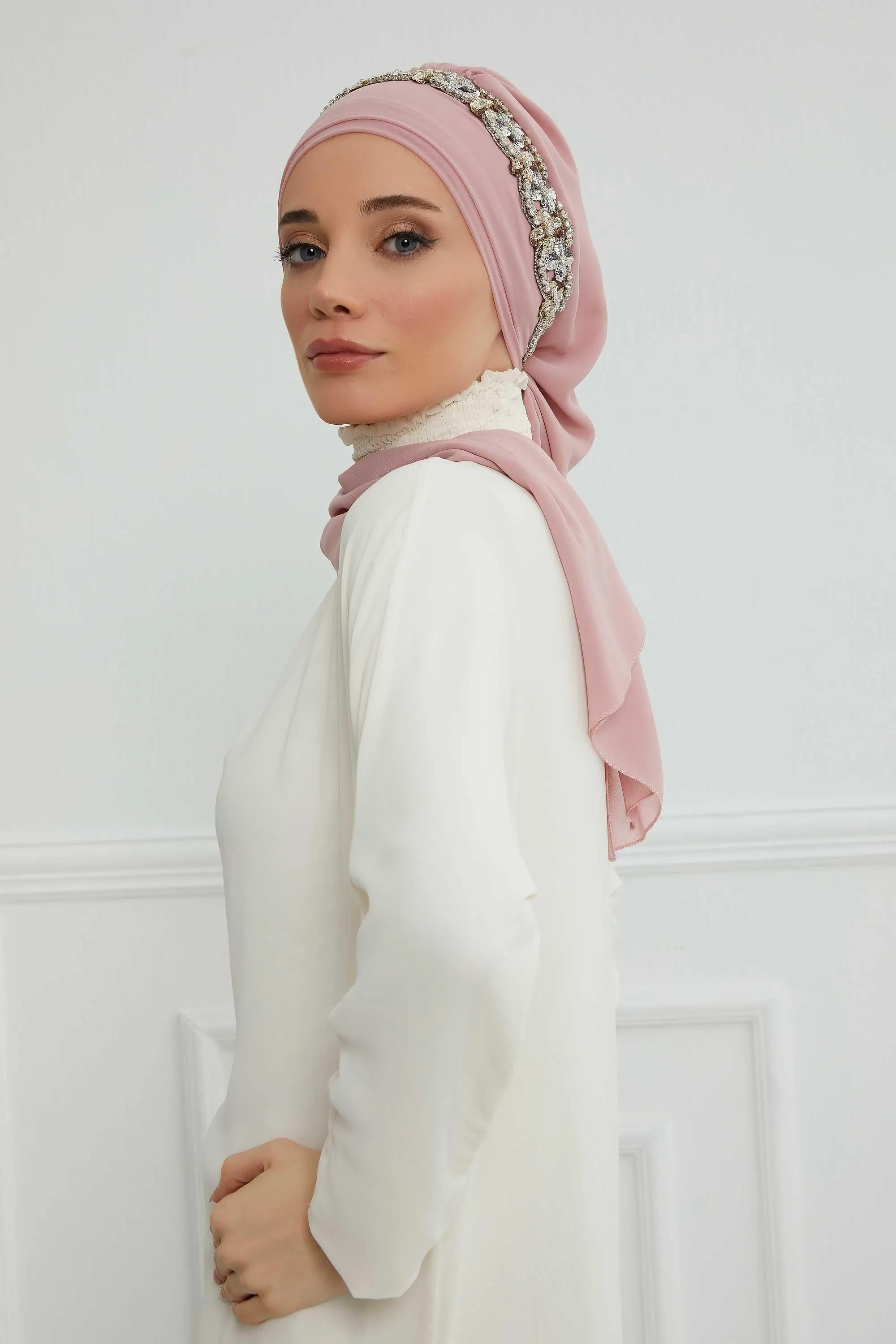 Glamorous Chiffon Instant Turban with Gold & Silver Embellishments, Wedding Instant Turban with Sparkling Headband for Special Events,HT-101