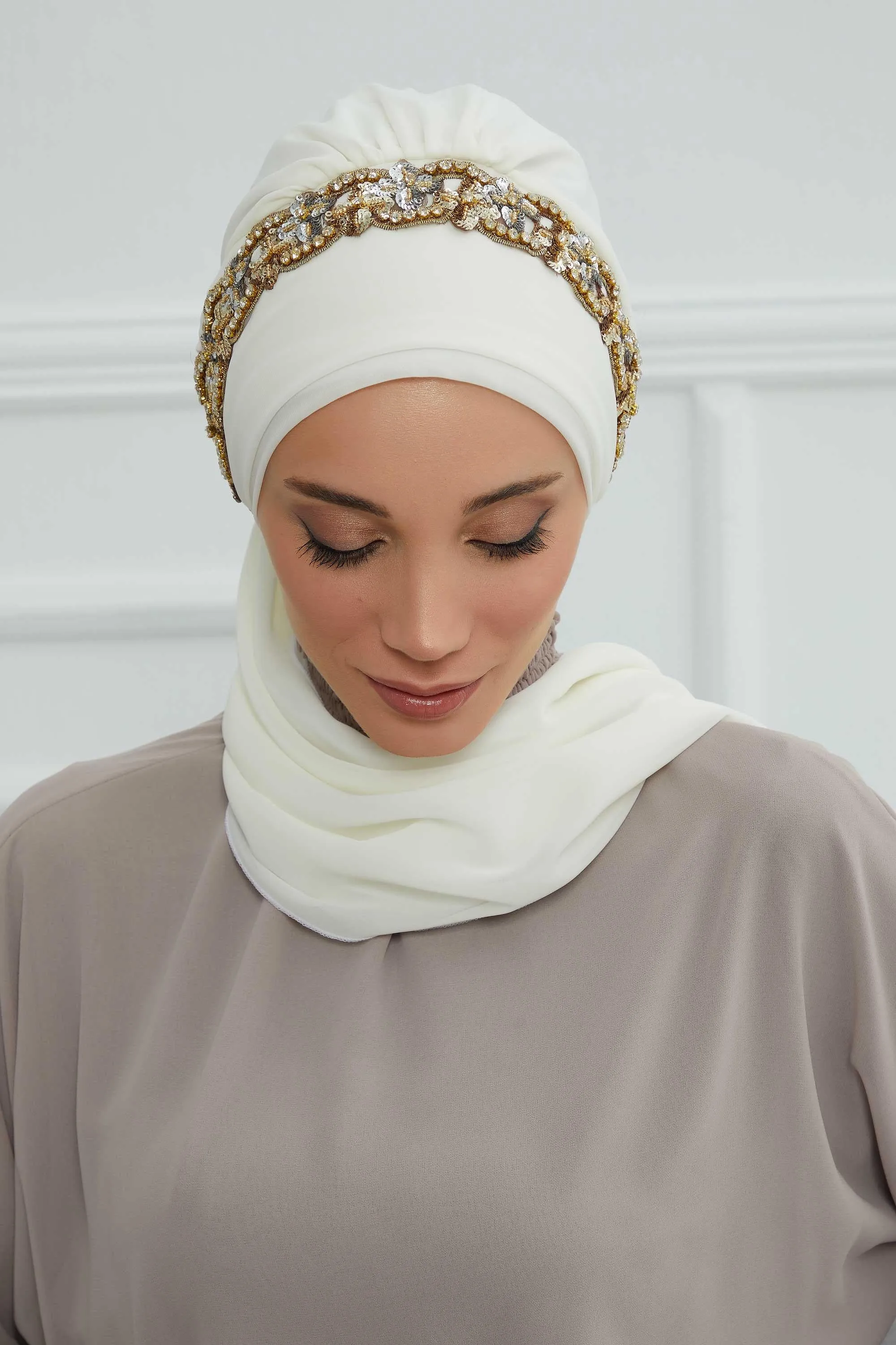 Glamorous Chiffon Instant Turban with Gold & Silver Embellishments, Wedding Instant Turban with Sparkling Headband for Special Events,HT-101