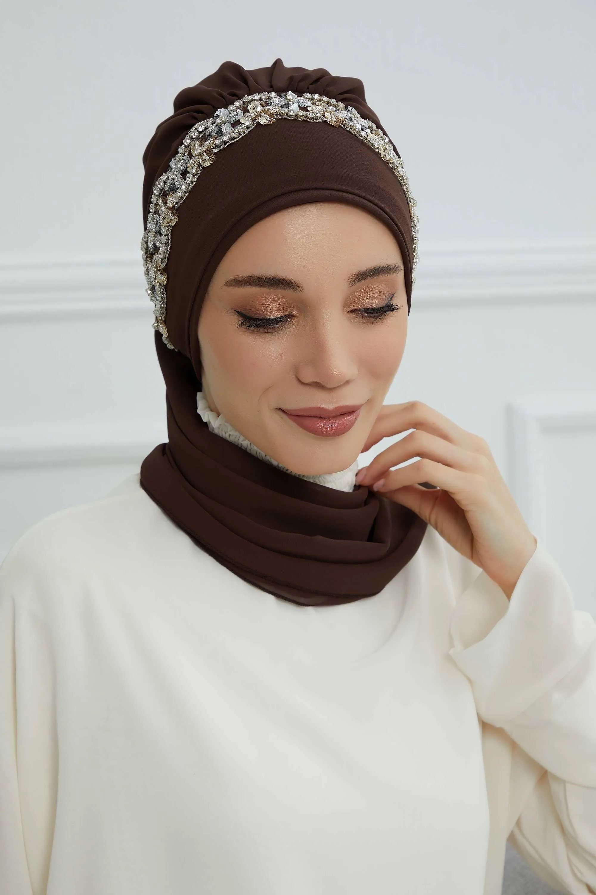 Glamorous Chiffon Instant Turban with Gold & Silver Embellishments, Wedding Instant Turban with Sparkling Headband for Special Events,HT-101