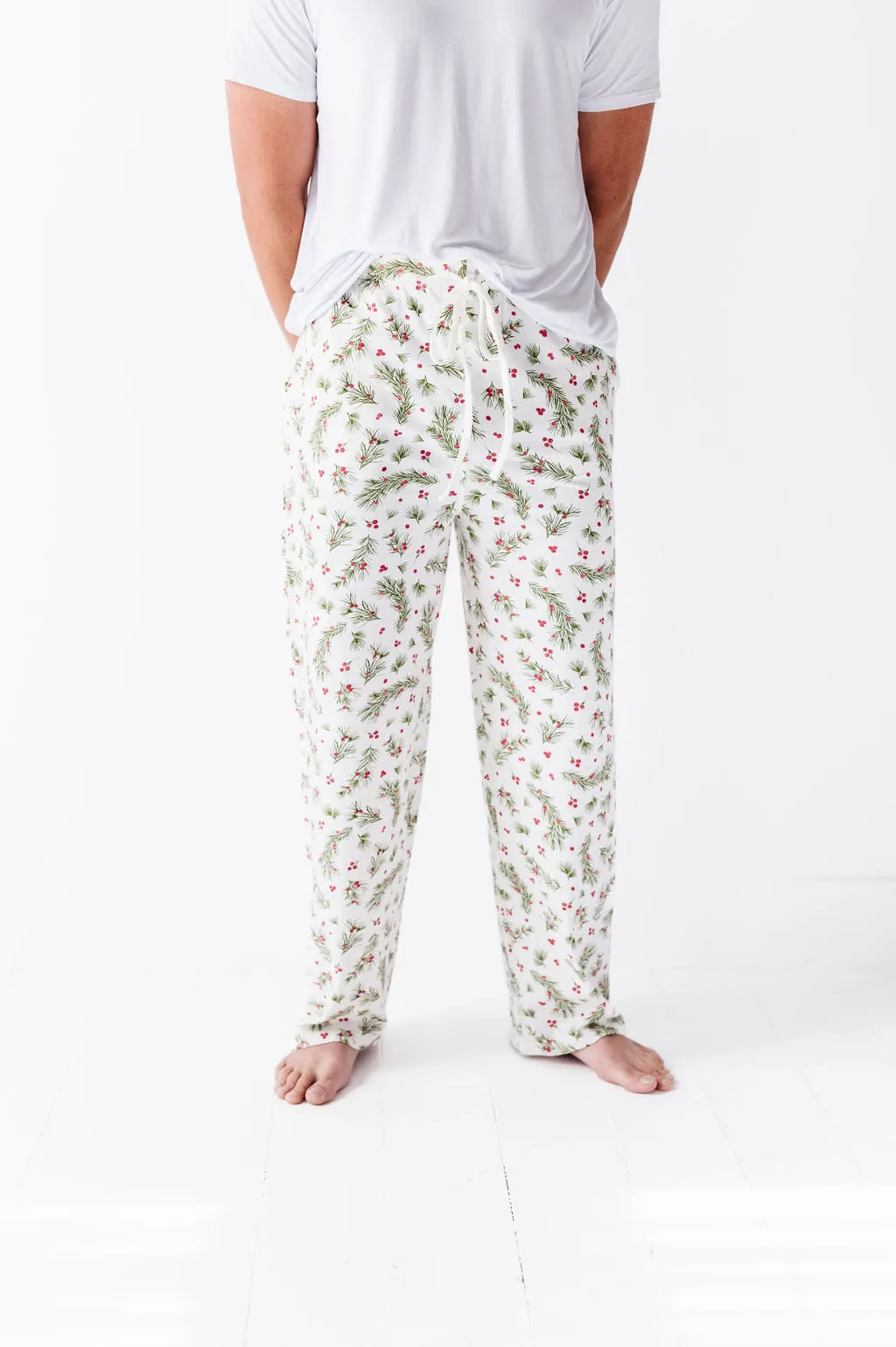 Men's Merry Berry Pajama Pants - Size XS & Small Left
