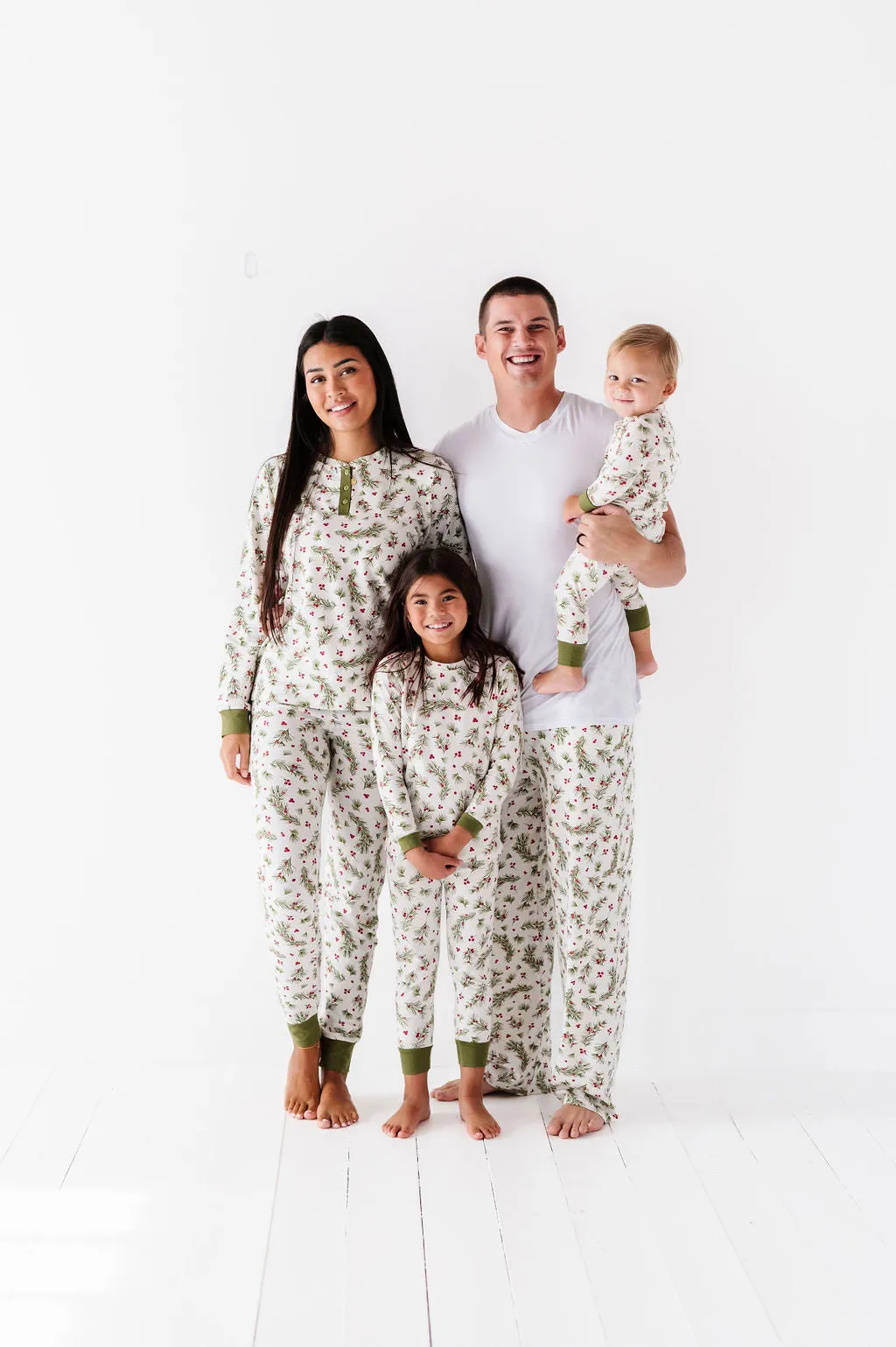 Men's Merry Berry Pajama Pants - Size XS & Small Left