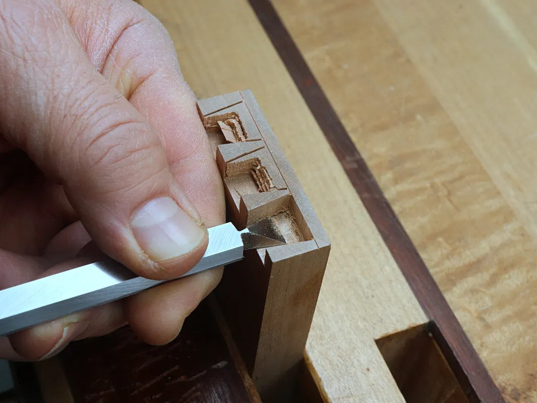 Rob Cosman's IBC Half-Blind Chisel: 3/8 inch