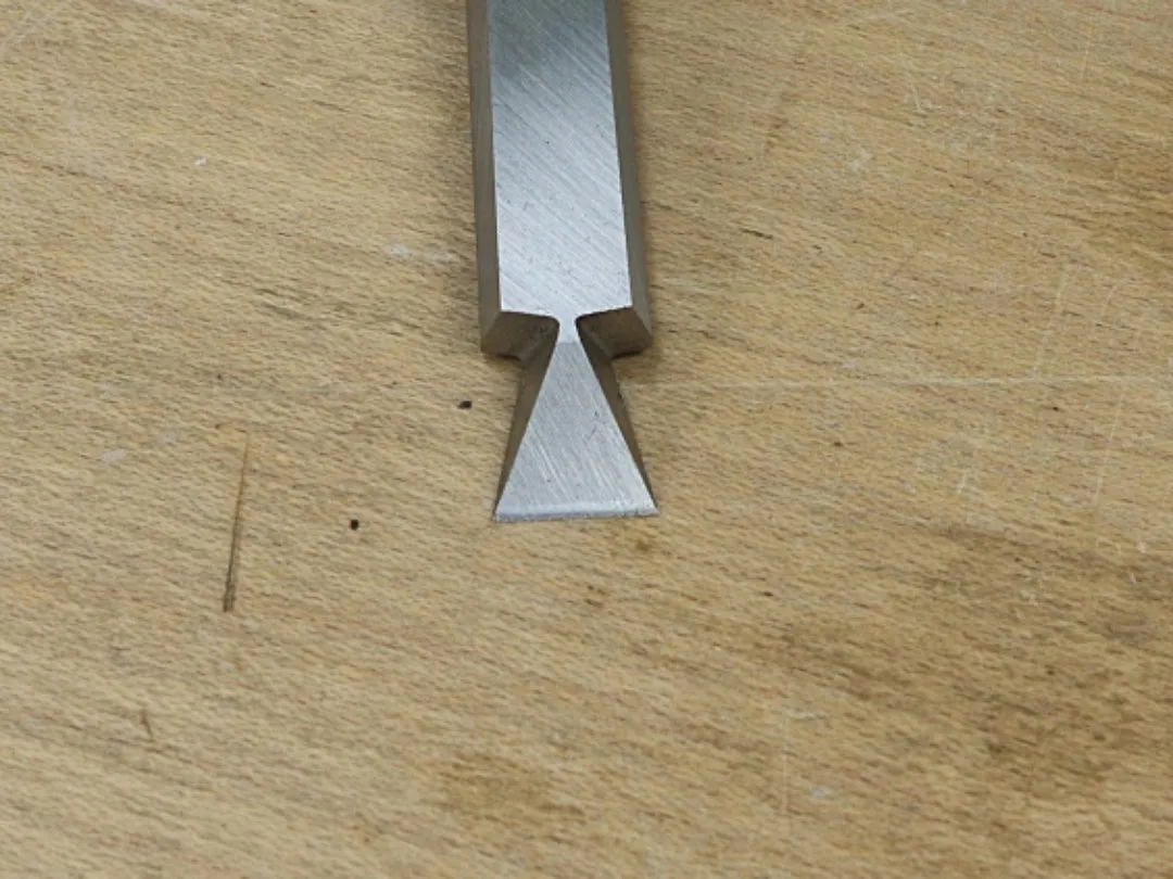Rob Cosman's IBC Half-Blind Chisel: 3/8 inch