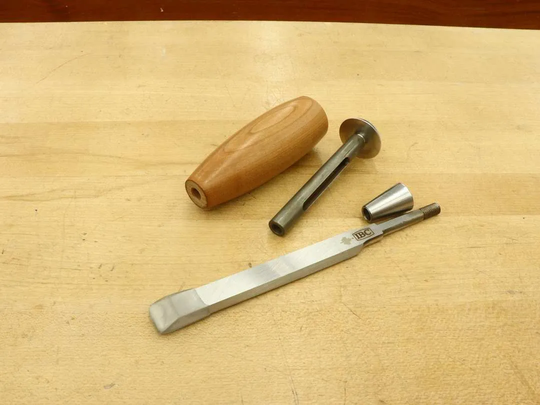 Rob Cosman's IBC Half-Blind Chisel: 5/8 inch
