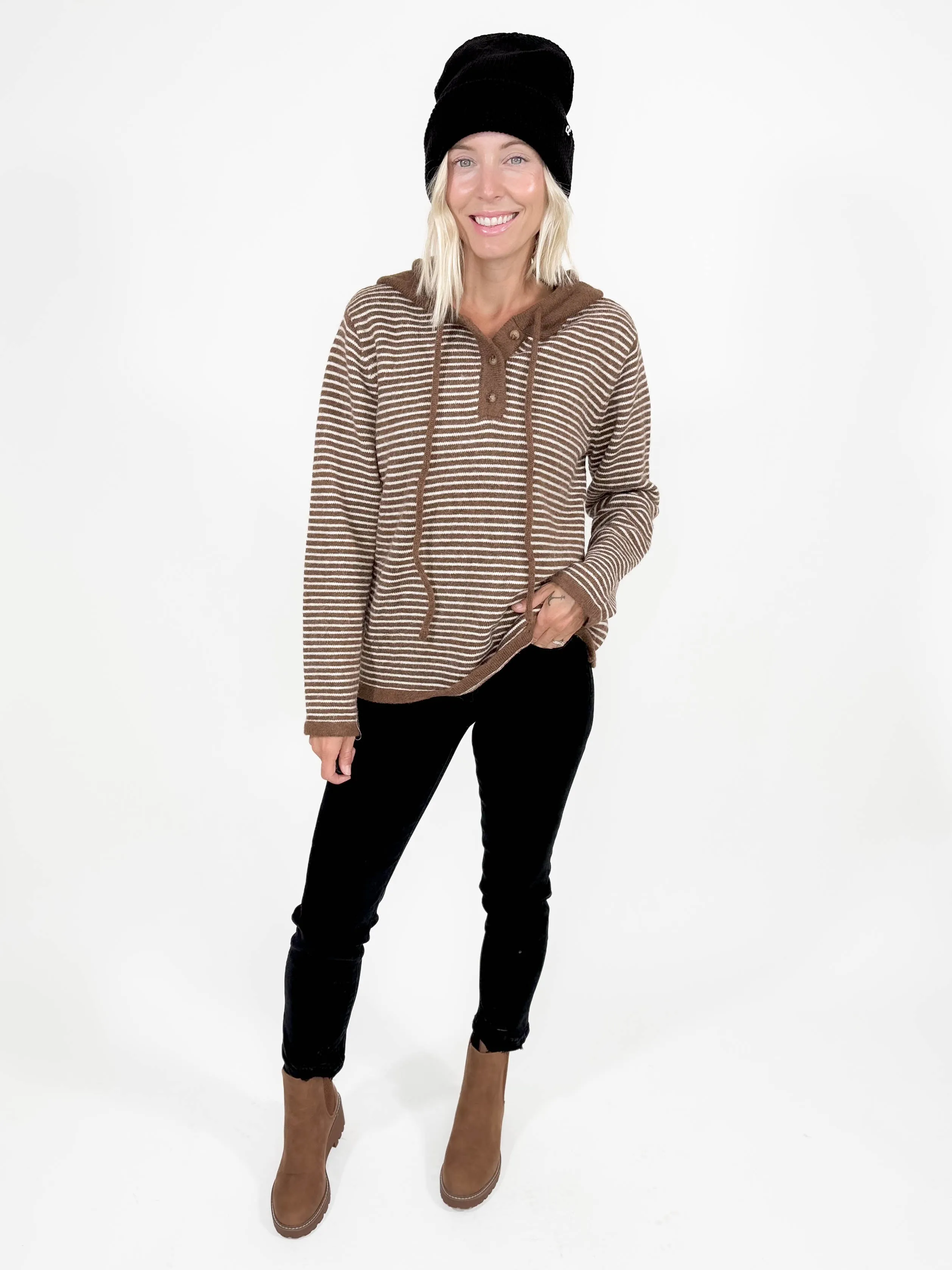 Robson Henley Sweater- MOCHA/CREAM