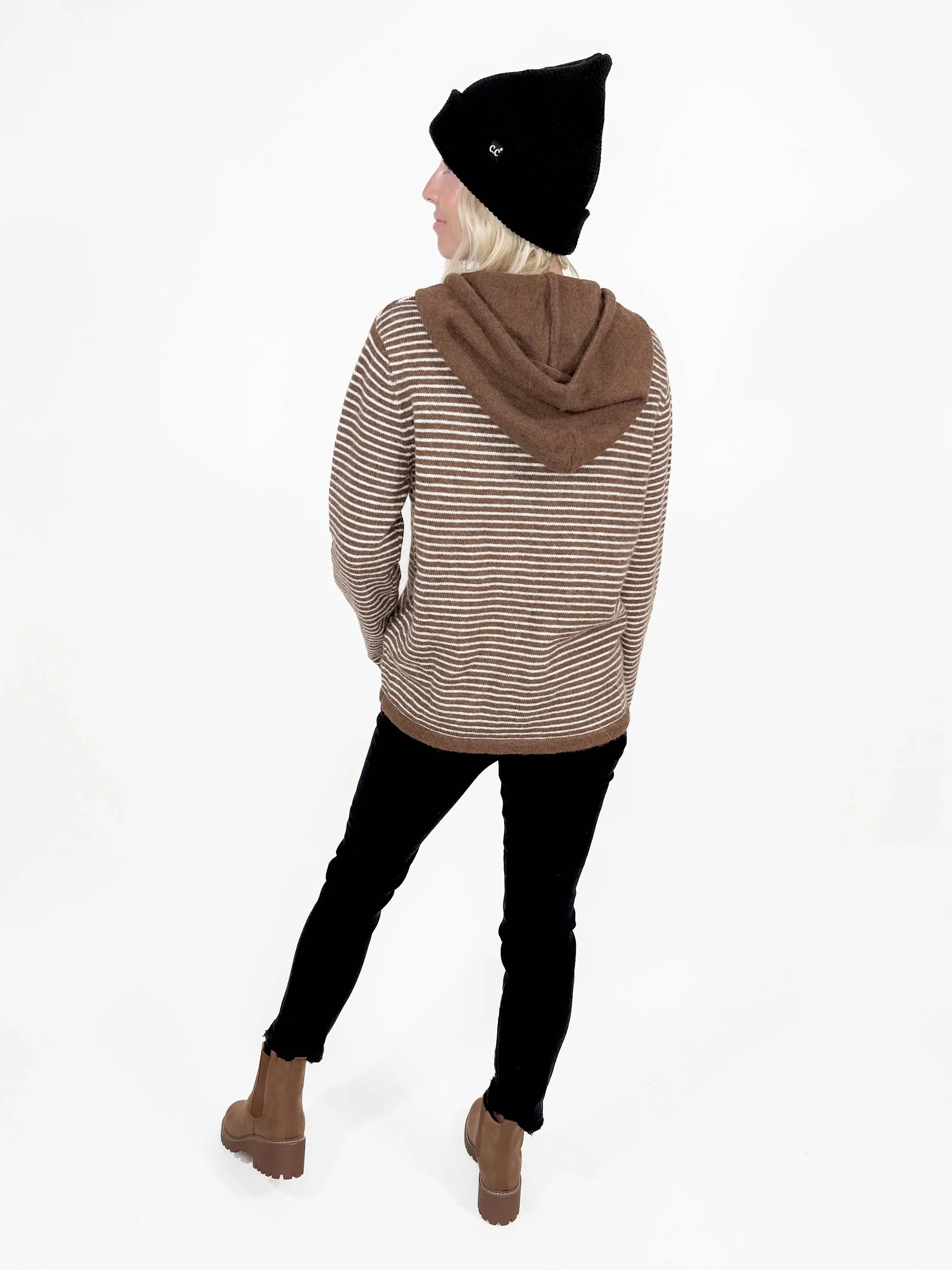 Robson Henley Sweater- MOCHA/CREAM