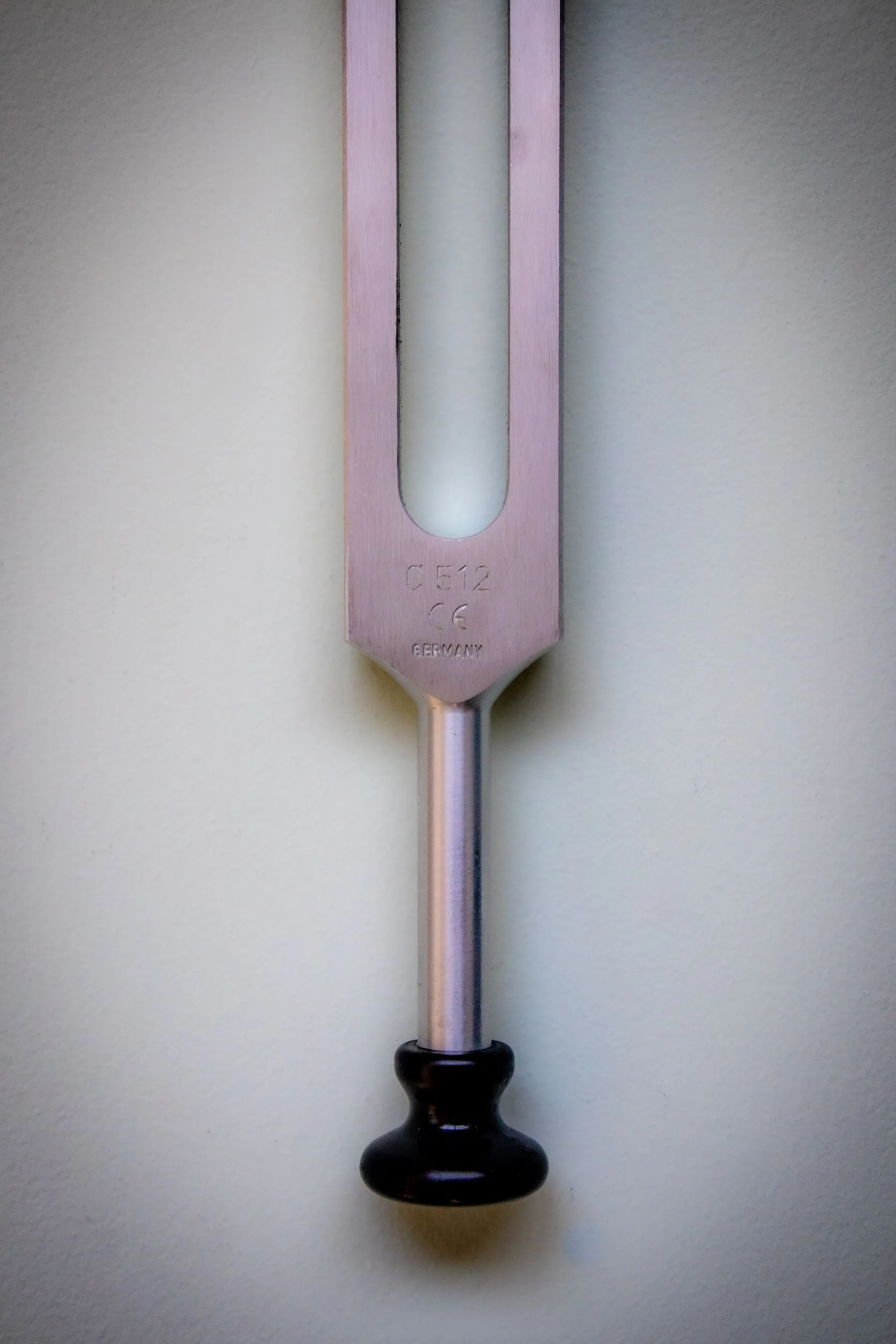 Tuning Fork C512 with foot (no weights)